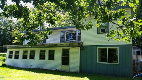77 E Baseline Rd, Plainwell, MI 49080 photo 1