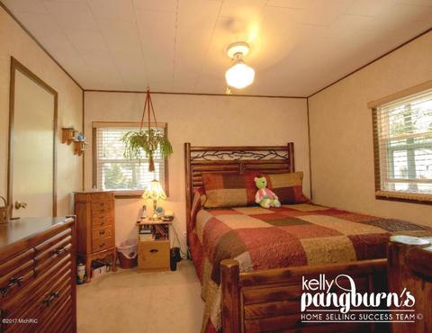 4246 E 104th St, Grant, MI 49327 photo 35