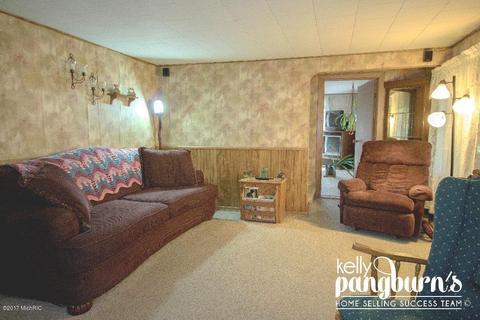 4246 E 104th St, Grant, MI 49327 photo 19