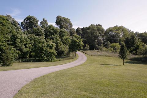 10168 E De Ave, Richland, MI 49083 photo 26