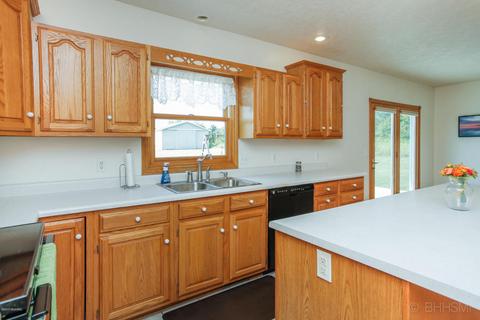 10168 E De Ave, Richland, MI 49083 photo 7