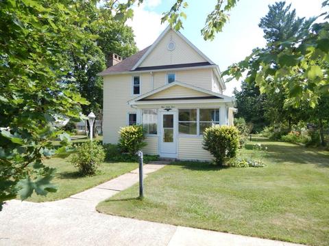 164 Exchange, Grant, MI 49327 photo 2
