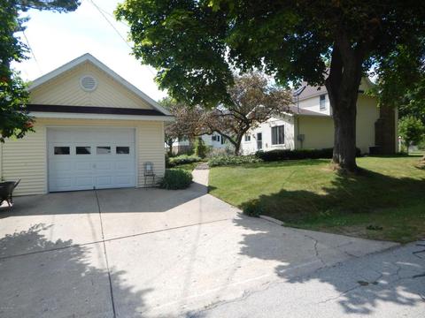 164 Exchange, Grant, MI 49327 photo 7