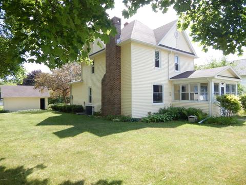 164 Exchange, Grant, MI 49327 photo 5