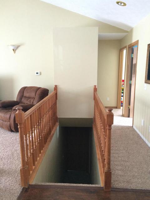 741 Millard St, Belding, MI 48809 photo 9