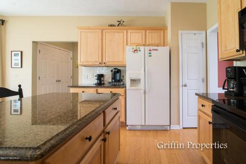 365 Oakwright Ct NE, Ada, MI 49301 photo 18