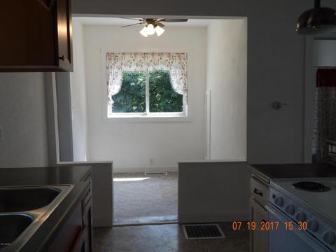 400 Sixth St, Three Rivers, MI 49093 photo 9
