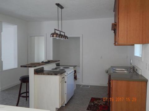 400 Sixth St, Three Rivers, MI 49093 photo 8