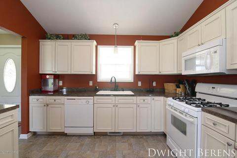 4388 Cimarron, Dorr, MI 49323 photo 8
