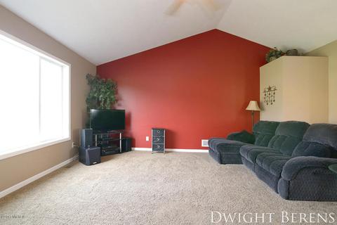 4388 Cimarron, Dorr, MI 49323 photo 4