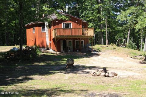 6668 E 16th St, White Cloud, MI 49349 photo 11