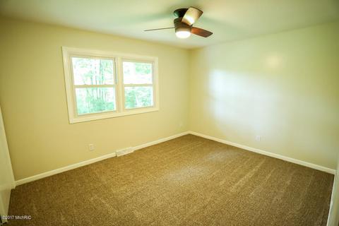 14610 N Main, Buchanan, MI 49107 photo 17