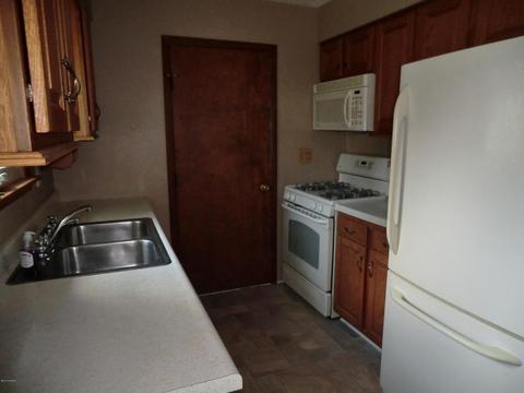 100 Smith St, Coldwater, MI 49036 photo 2