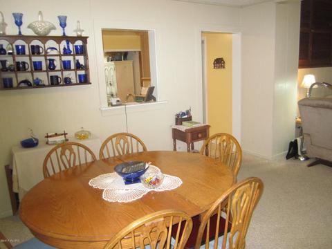 340 E Pine St, Fremont, MI 49412 photo 6