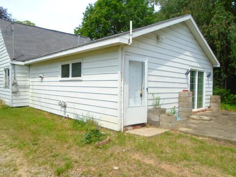 971 Gainder, Plainwell, MI 49080 photo 3