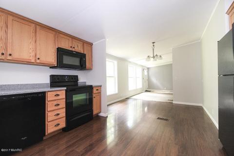 427 105th Ave, Plainwell, MI 49080 photo 8