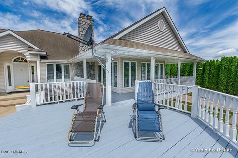 1978 Bosek Ct, Dorr, MI 49323 photo 9