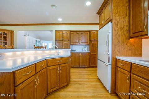 1978 Bosek Ct, Dorr, MI 49323 photo 28