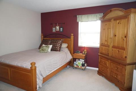 1340 Centennial Ct, Plainwell, MI 49080 photo 22