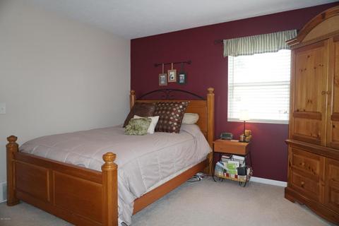 1340 Centennial Ct, Plainwell, MI 49080 photo 21
