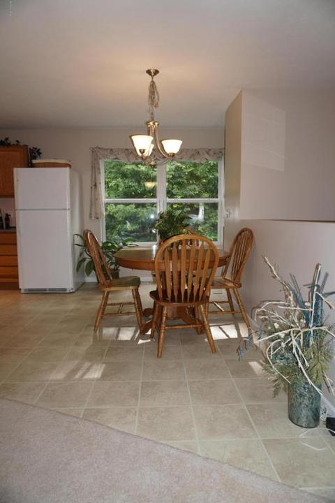 1340 Centennial Ct, Plainwell, MI 49080 photo 9