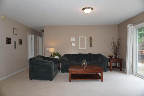1340 Centennial Ct, Plainwell, MI 49080 photo 17