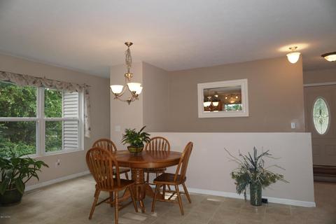 1340 Centennial Ct, Plainwell, MI 49080 photo 7
