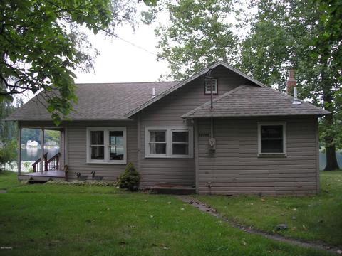 58396 Loop Rd, Three Rivers, MI 49093 photo 1