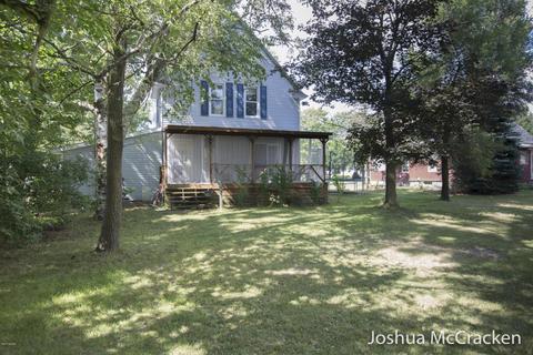825 Harrison Ave, Belding, MI 48809 photo 13