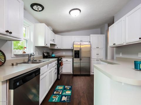 5251 Bartonville Rd, Belding, MI 48809 photo 8