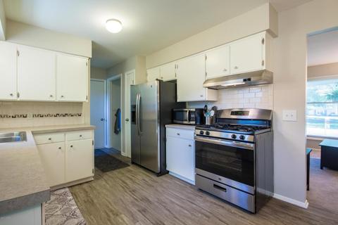 6649 Rix St SE, Ada, MI 49301 photo 10