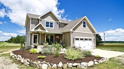 11441 E Colby, Crystal, MI 48818 photo 1