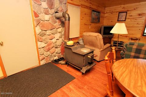 222 W Baseline Rd, White Cloud, MI 49349 photo 7