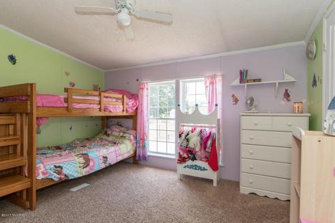 24923 E Point Dr, Mattawan, MI 49071 photo 10