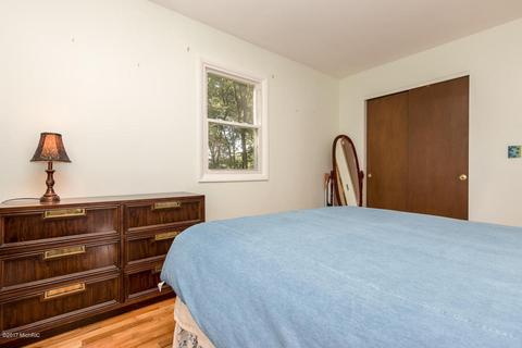 6146 Witherbee Dr SE, Ada, MI 49301 photo 33