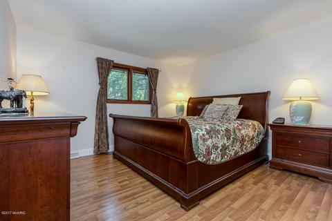 6146 Witherbee Dr SE, Ada, MI 49301 photo 28