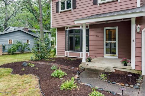 6146 Witherbee Dr SE, Ada, MI 49301 photo 5