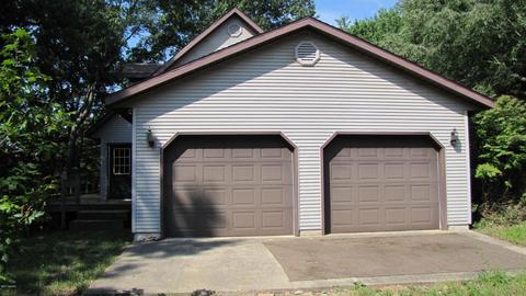 10878 Quaker St, Constantine, MI 49042 photo 3