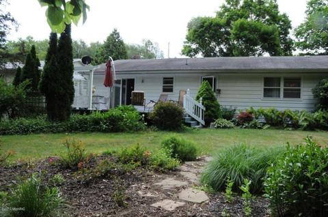 709 E North Dr, Marshall, MI 49068 photo 18