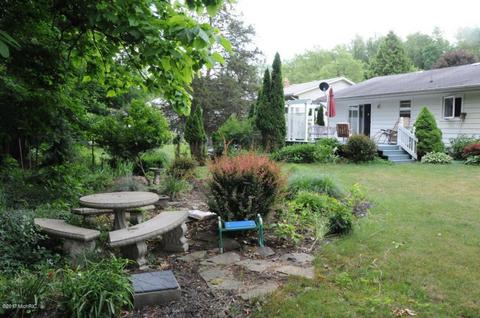 709 E North Dr, Marshall, MI 49068 photo 19