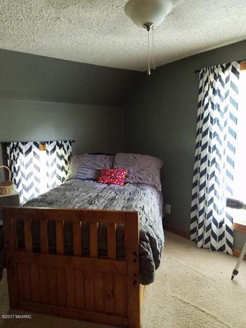 356 E Washington St, Pewamo, MI 48873 photo 16