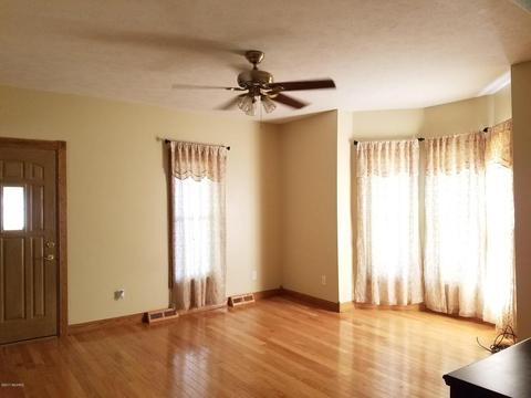 356 E Washington St, Pewamo, MI 48873 photo 12