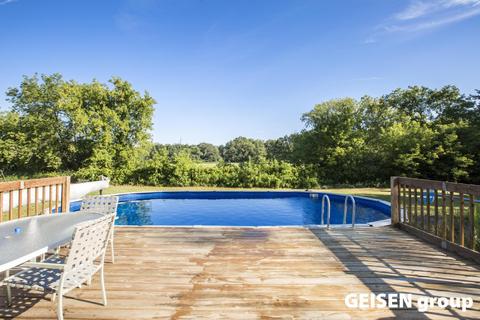 1019 Harding St, Belding, MI 48809 photo 4