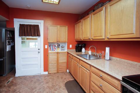 1006 West St, Three Rivers, MI 49093 photo 7