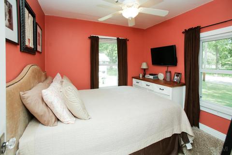 1006 West St, Three Rivers, MI 49093 photo 9