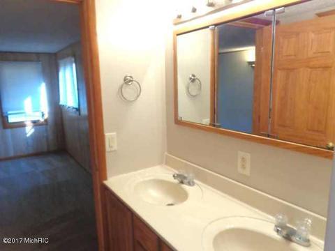 14612 Rangeline, Buchanan, MI 49107 photo 16