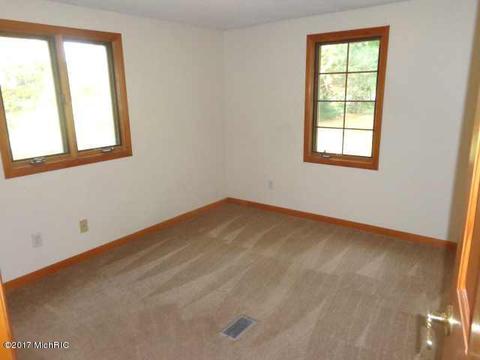 14612 Rangeline, Buchanan, MI 49107 photo 11