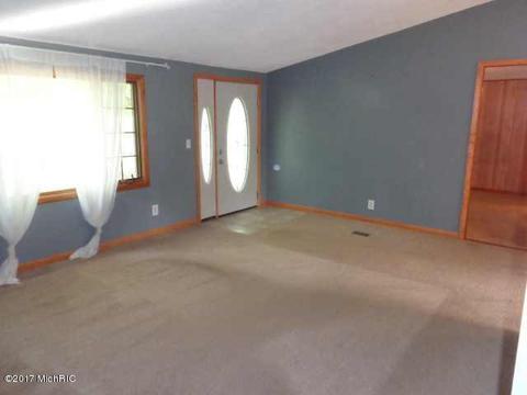 14612 Rangeline, Buchanan, MI 49107 photo 2