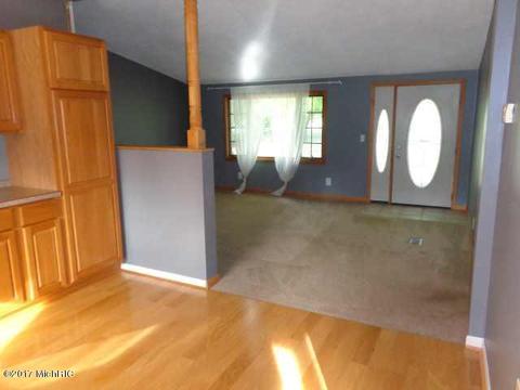 14612 Rangeline, Buchanan, MI 49107 photo 5