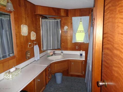 1302 Blacksmith Ln, White Cloud, MI 49349 photo 10